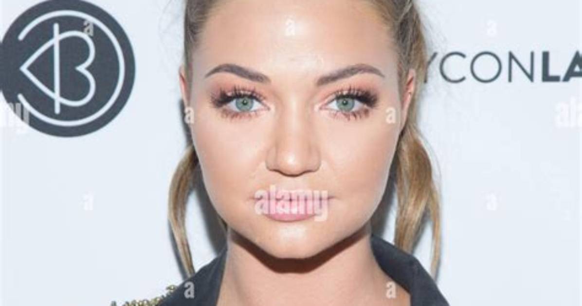 Erika Costell