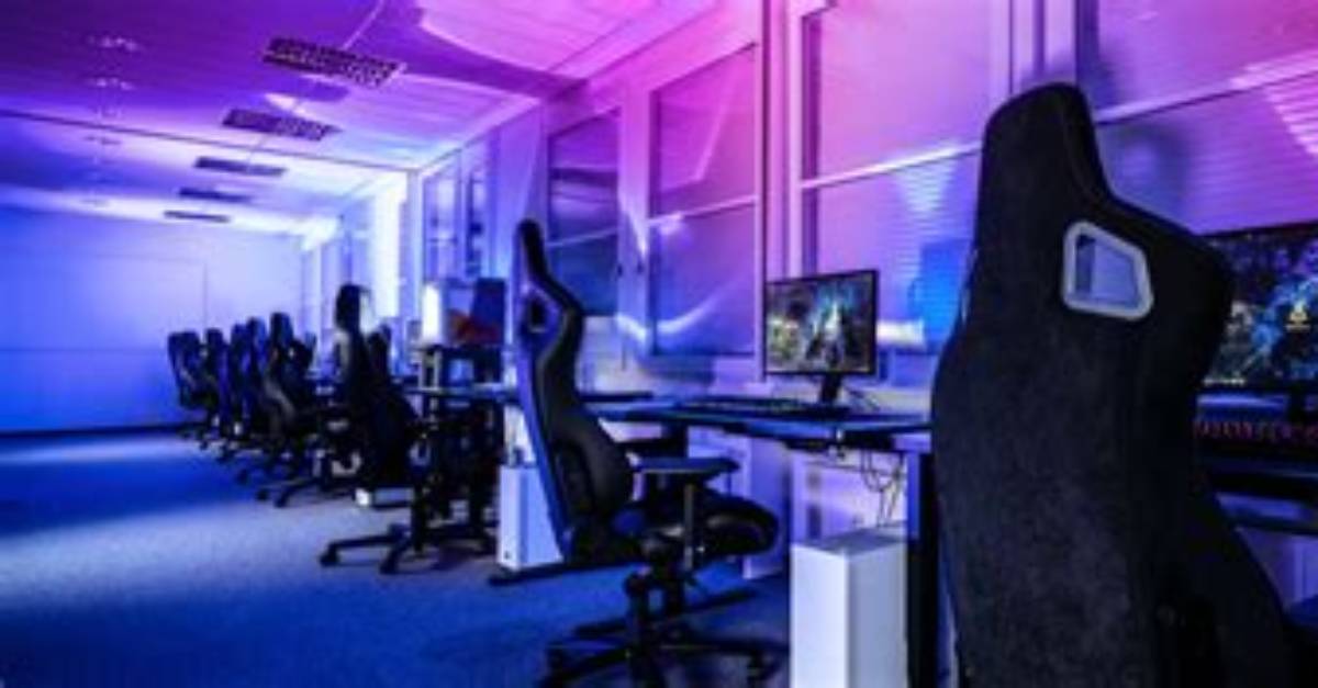 ESports Leagues & Teams - Myprotein™