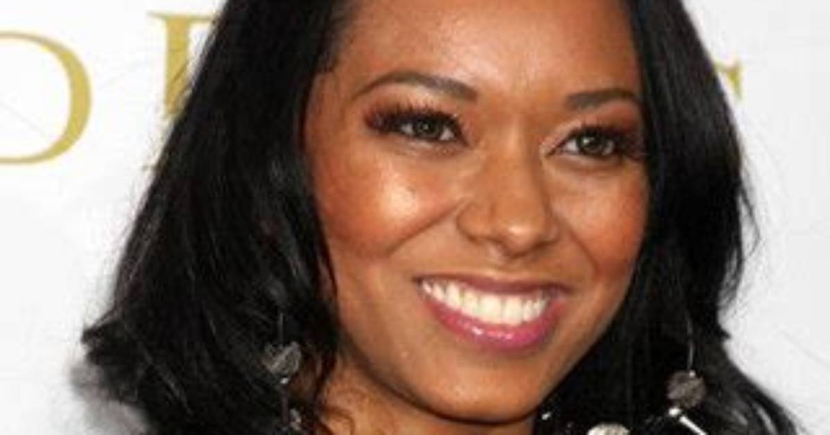 Esther Baxter Net Worth