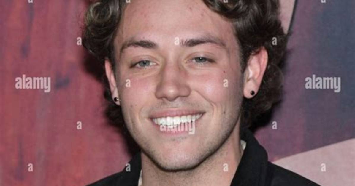 Ethan Cutkosky (Actor) Net Worth