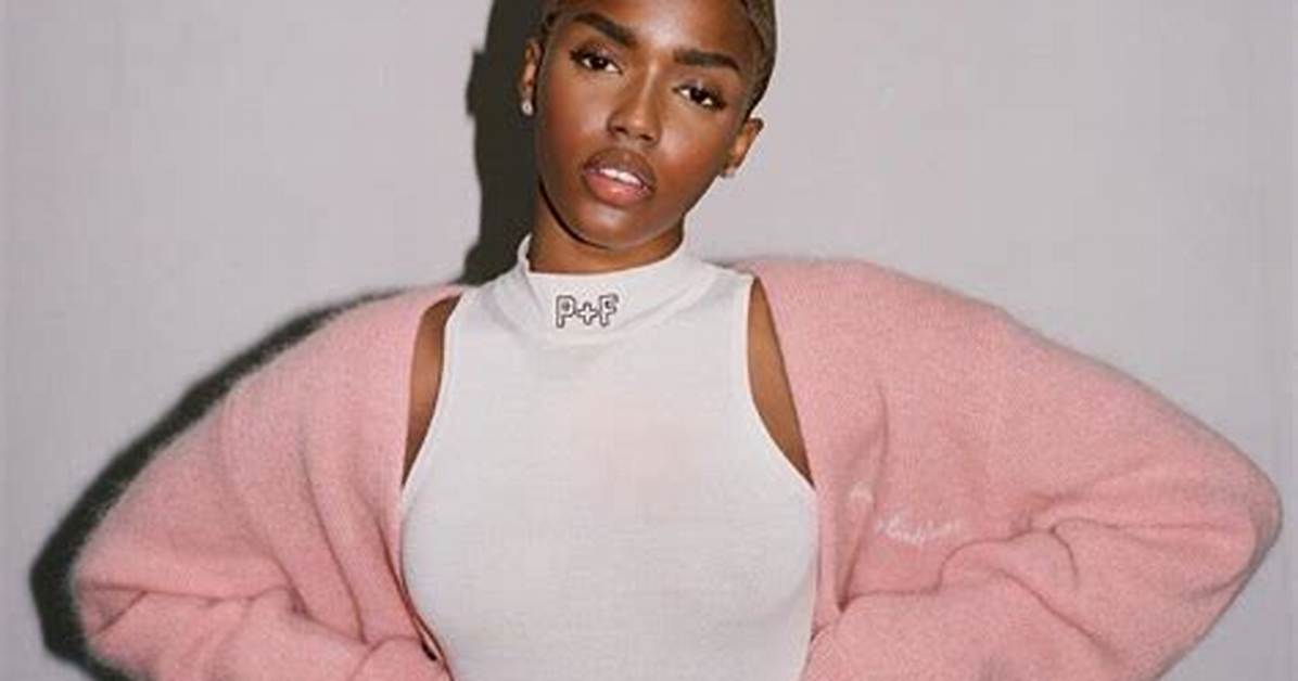 Eva Apio Net Worth