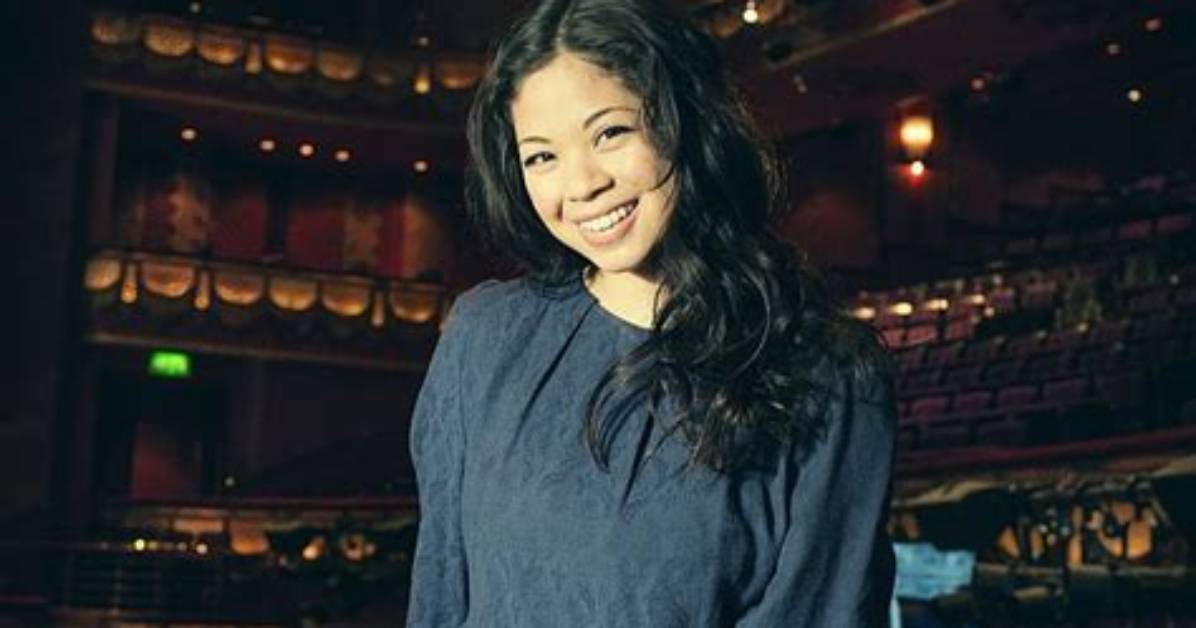 Eva Noblezada