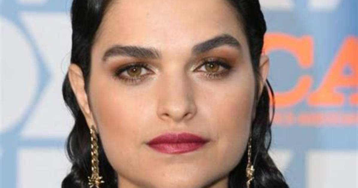 Eve Harlow Net Worth, Bio, Height, Weight, Age