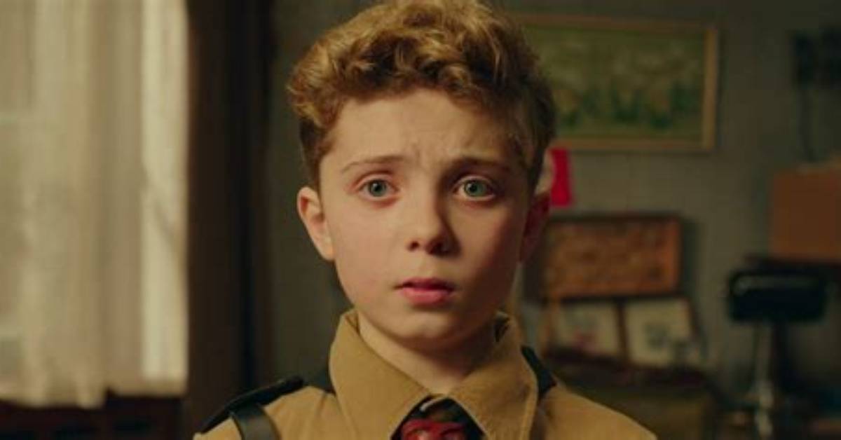 Everything on Jojo Rabbit's Actor, Roman Griffin Davis from Family Background to Net Worth in 2022