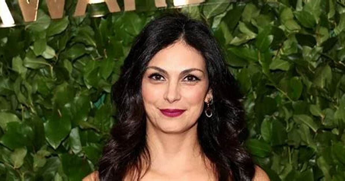 Exploring Morena Baccarin's Bra Size