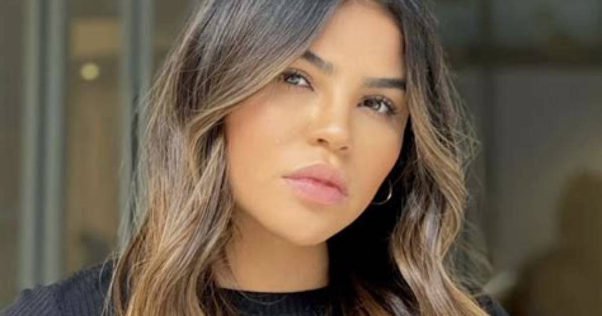 Fernanda Flores