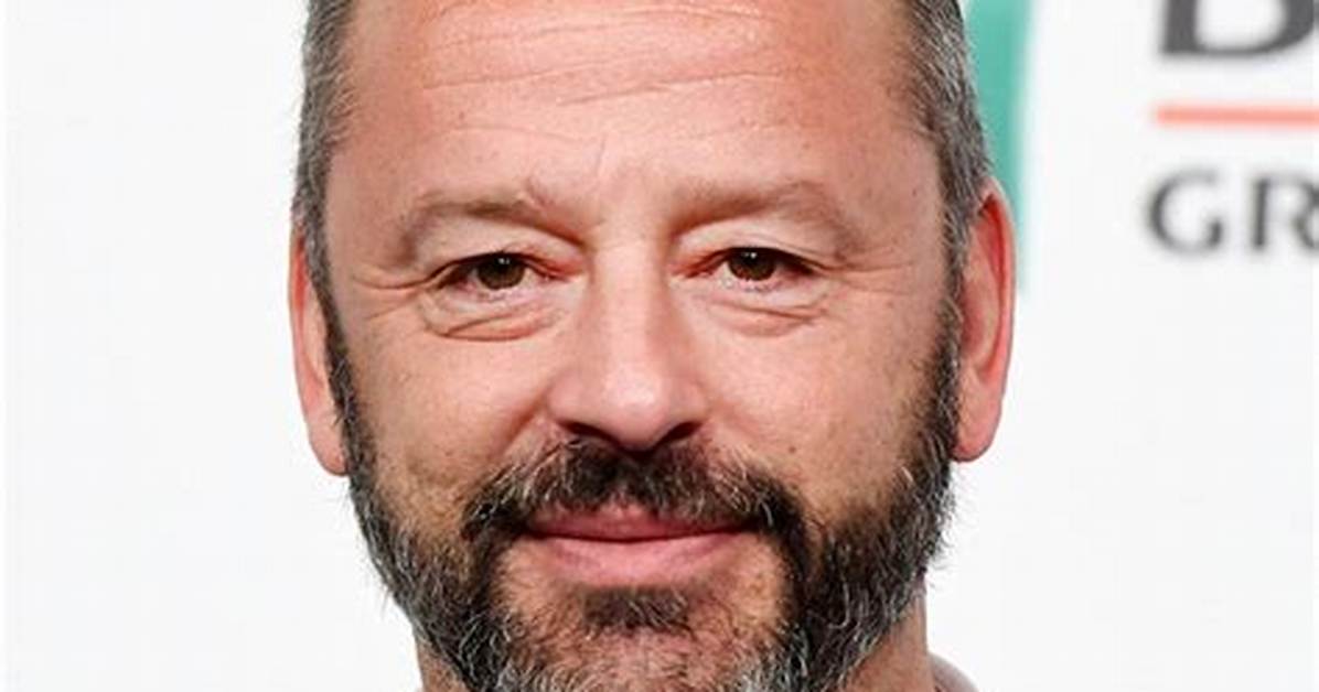 Gil Bellows