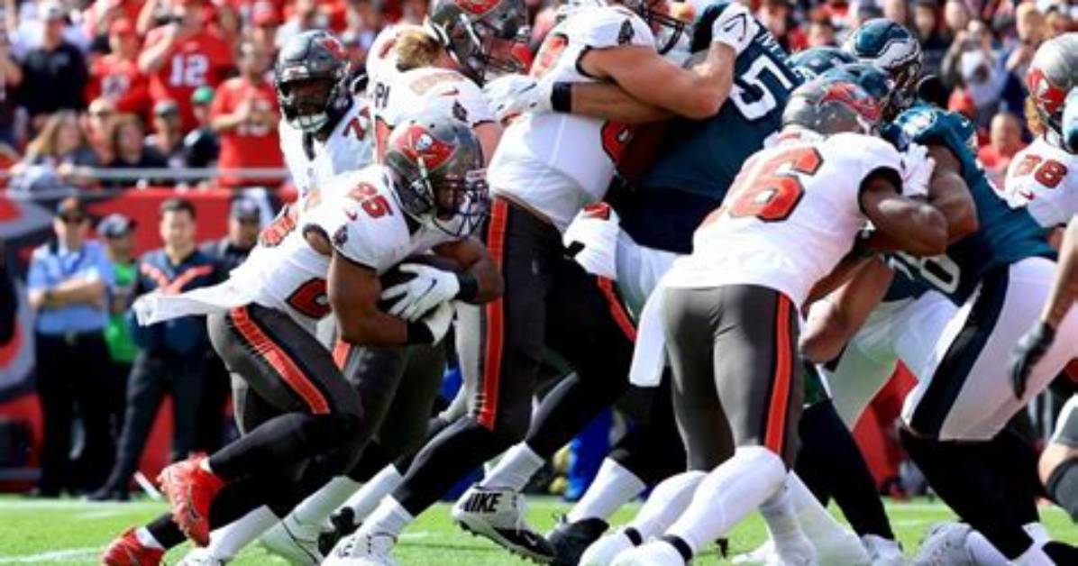 Giovani Bernard Net Worth - Wiki, Age, Weight and Height, Relationships, Family, and More