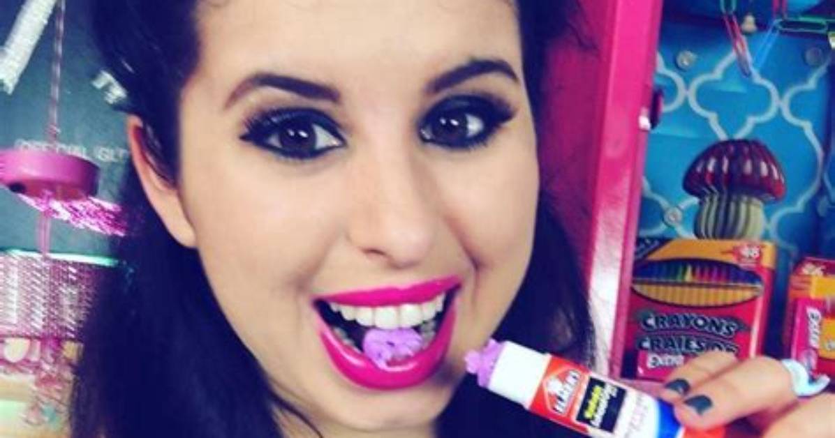 Glitterforever17 Net Worth