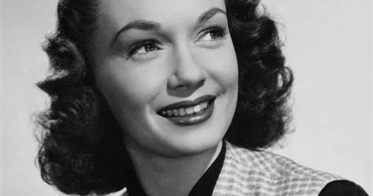 Gloria Henry
