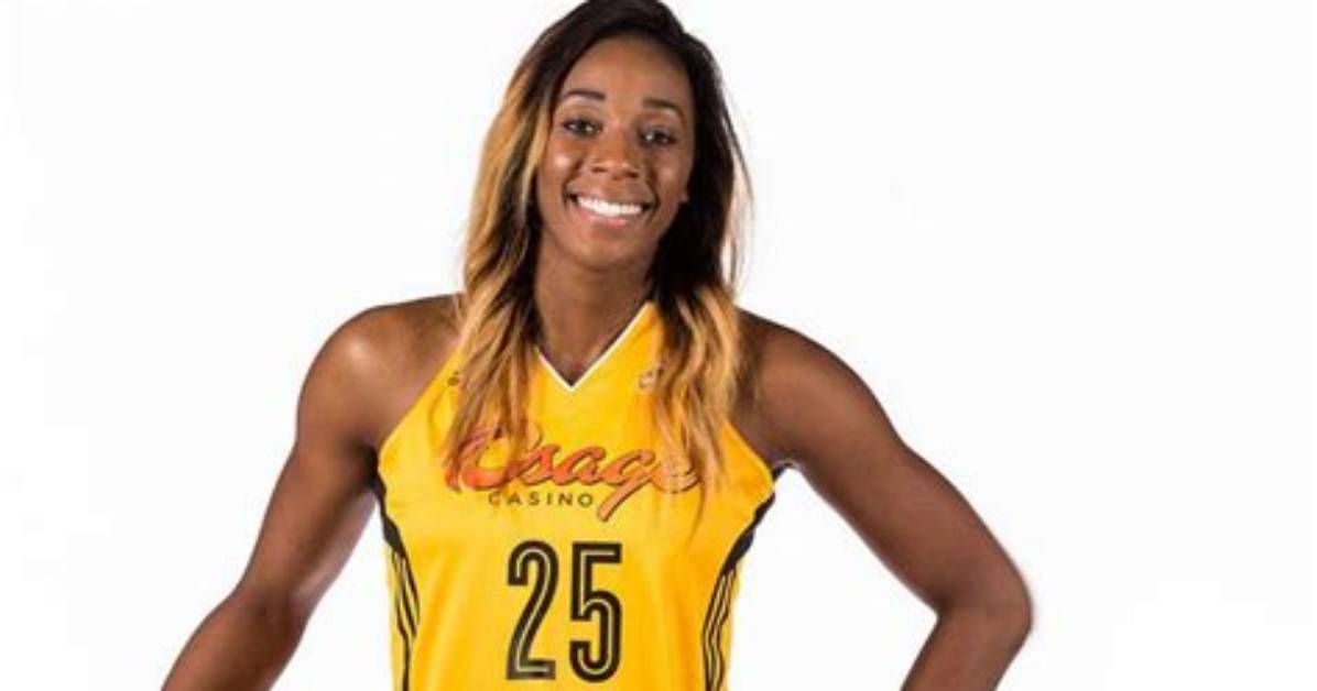 Glory Johnson Net Worth