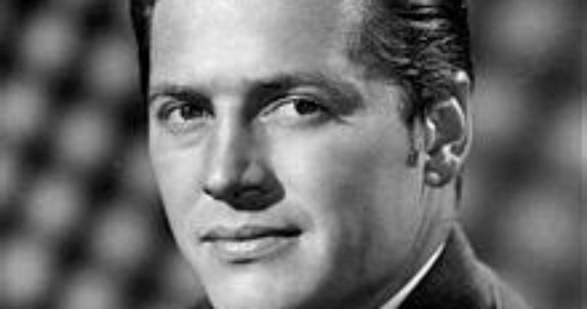 Gordon Macrae Net Worth