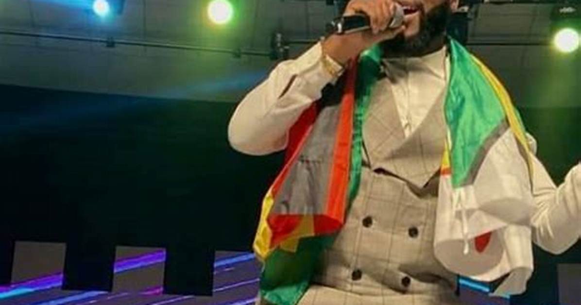 Gospel Singer Eric Moyo Dies After on-Stage Collapse