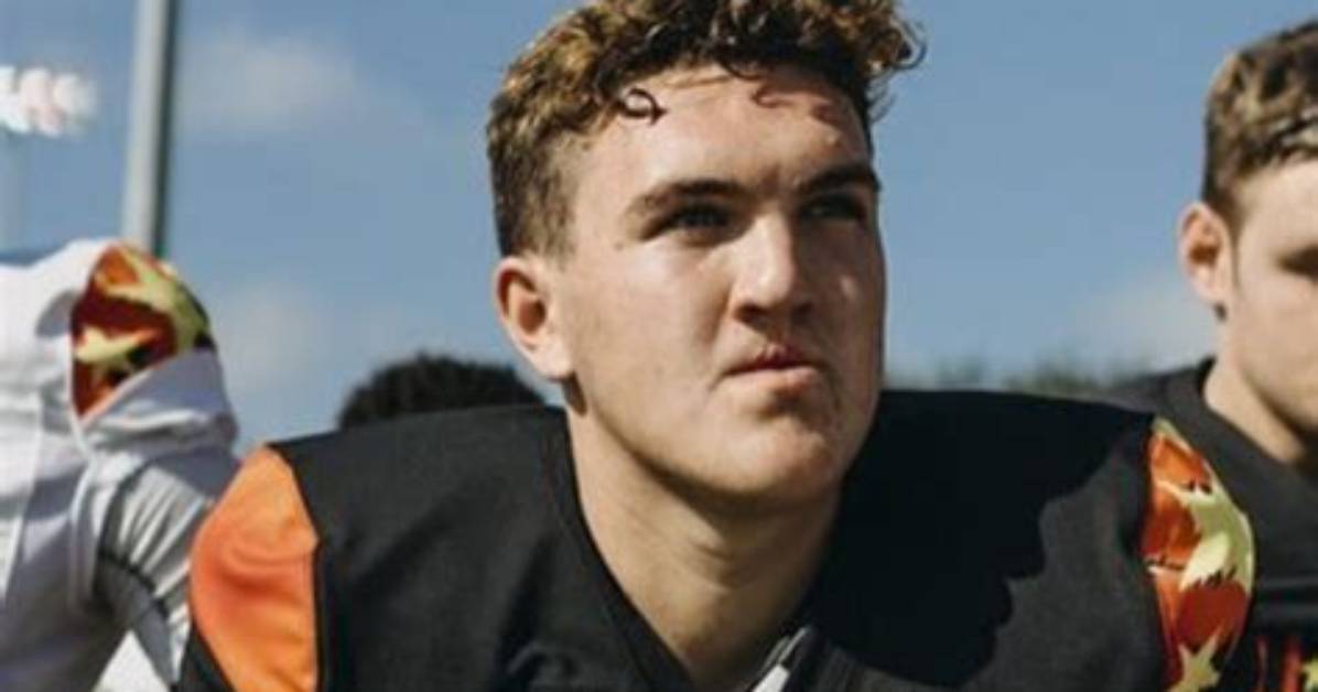 Grady Gross Wikipedia and Age: All About Washington Football Kicker