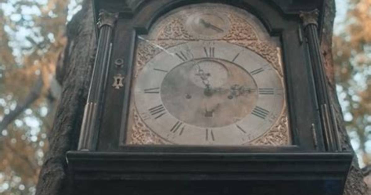 Grandfather Clock Importance and Meaning in Stranger Things Season 4, Memes, Sound, Download