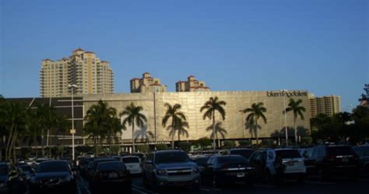 H&M; Opens Store at Aventura Mall