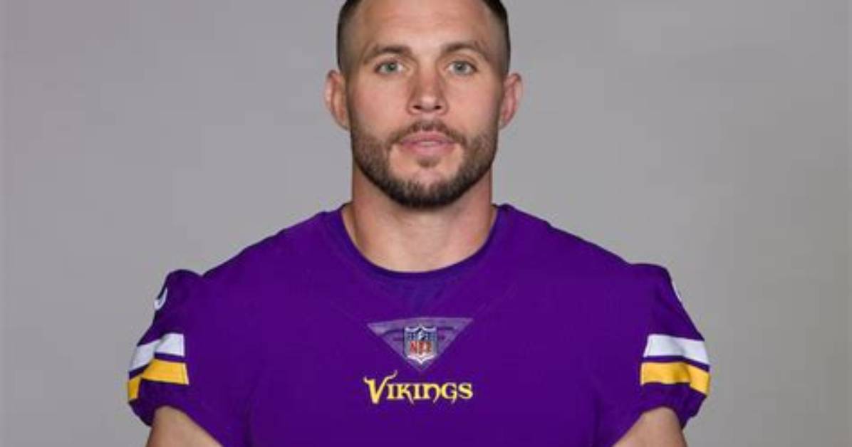 Harrison Smith Salary & Contract