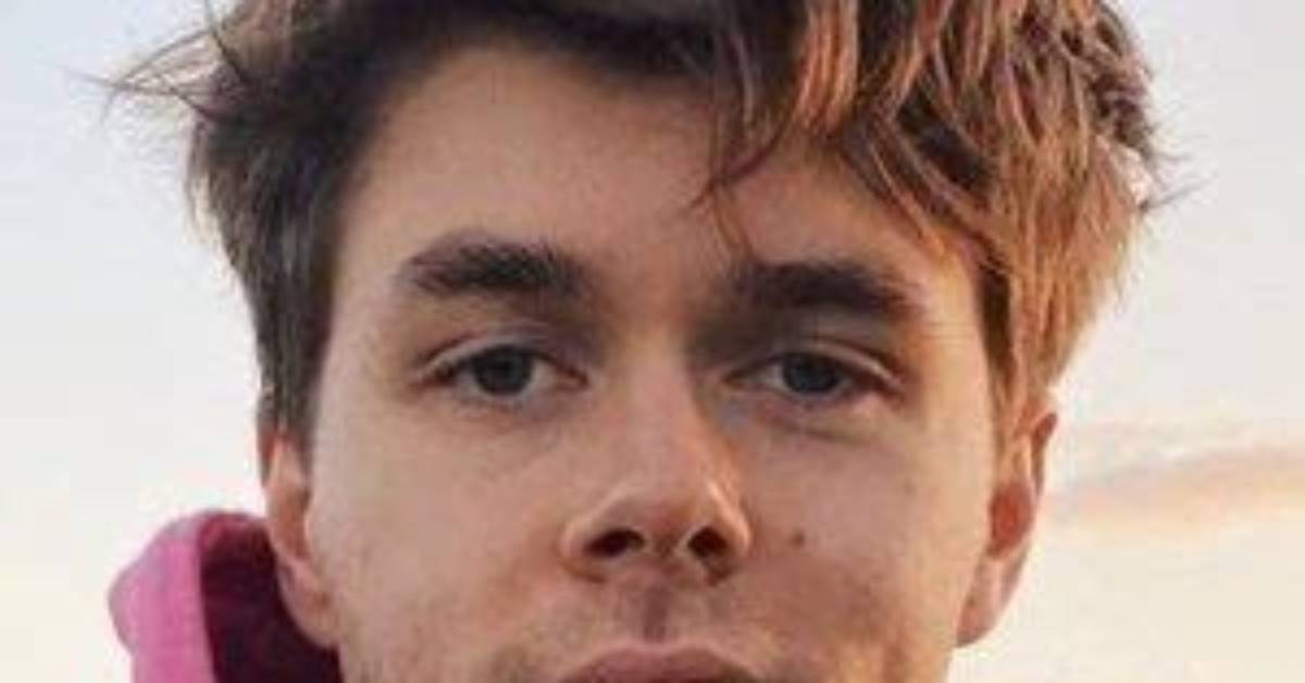 Harrison Webb Net Worth