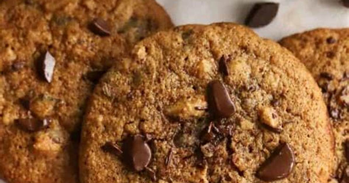 Healthy Chocolate Chip Cookies - Celebrating Sweets