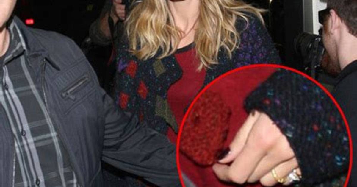 Heidi Klum Wedding Ring Still on Her Finger
