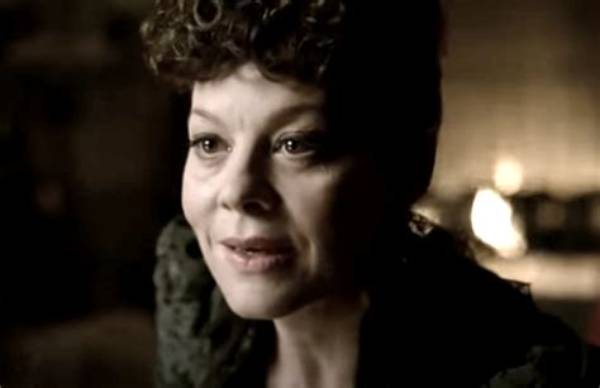 Helen Mccrory's Turn as the Villainous Evelyn Poole in Penny Dreadful