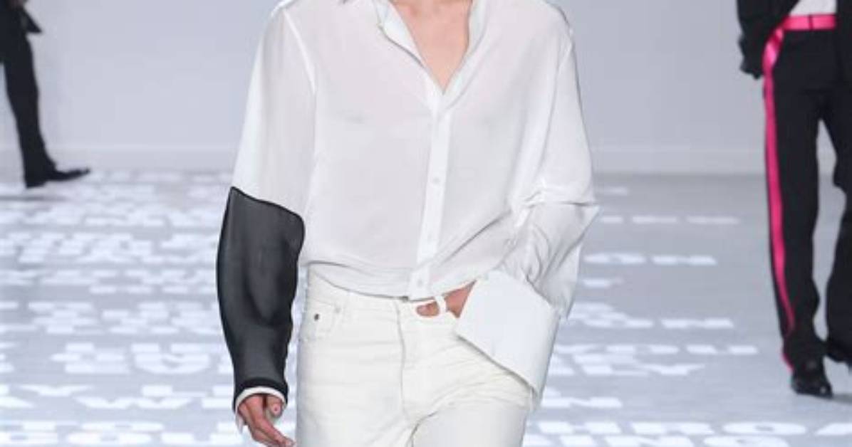 Helmut Lang Net Worth