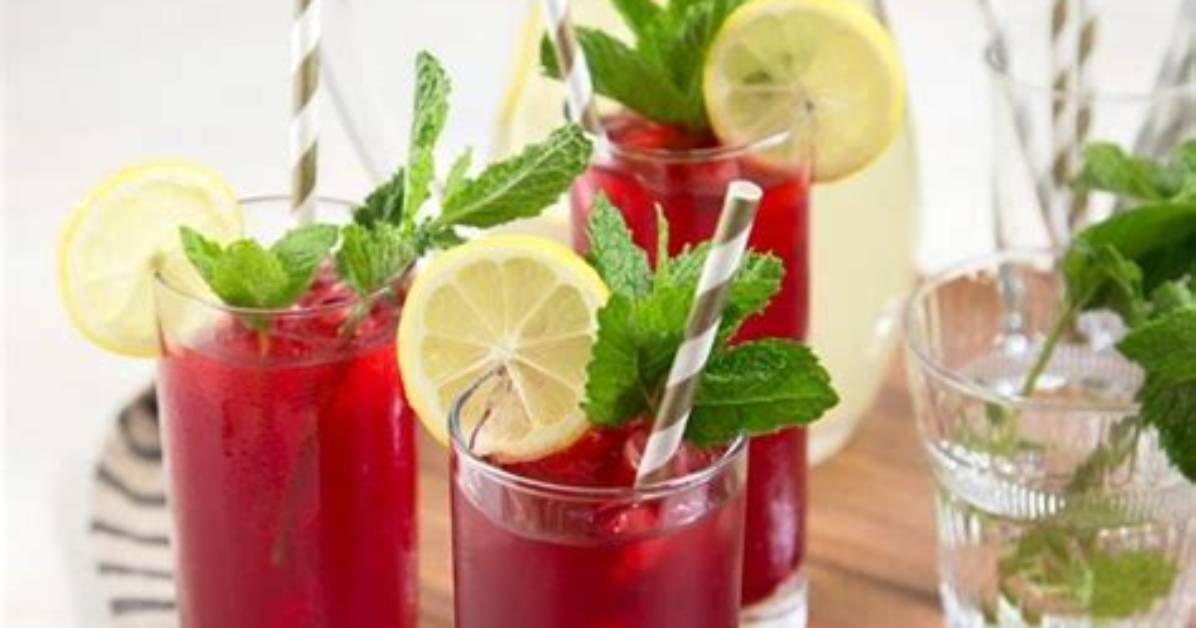 Hibiscus-Mint Lemonade