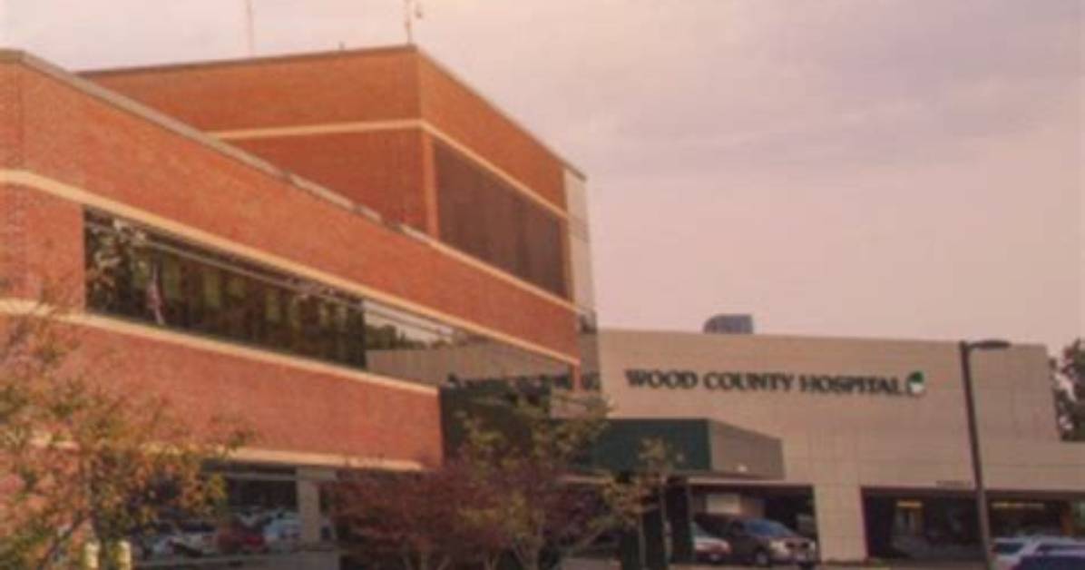 Hospital Opens a New Office, Wood County E N T