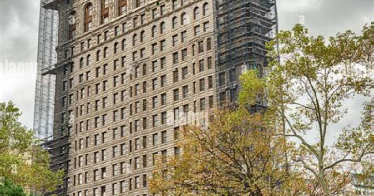 How Are Skyscrapers Constructed?