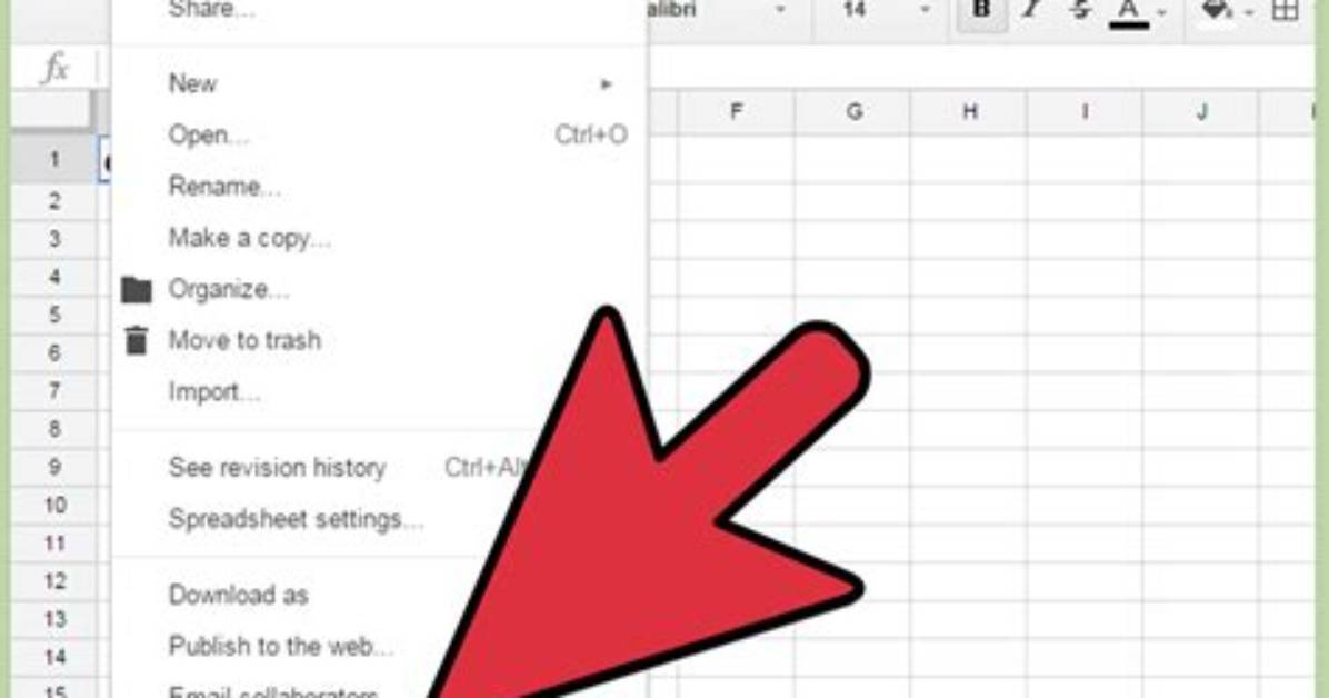 How Can I Use a Google Spreadsheet Query to Sum Rows in Another Sheet