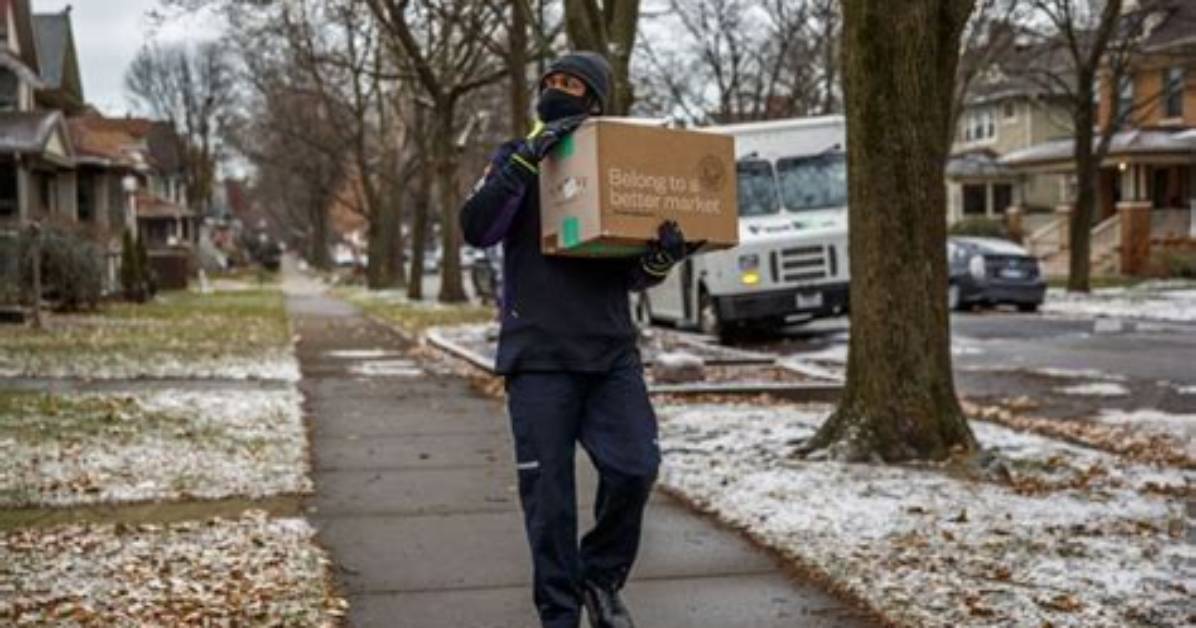 How Do I Copy a Package in Linux?