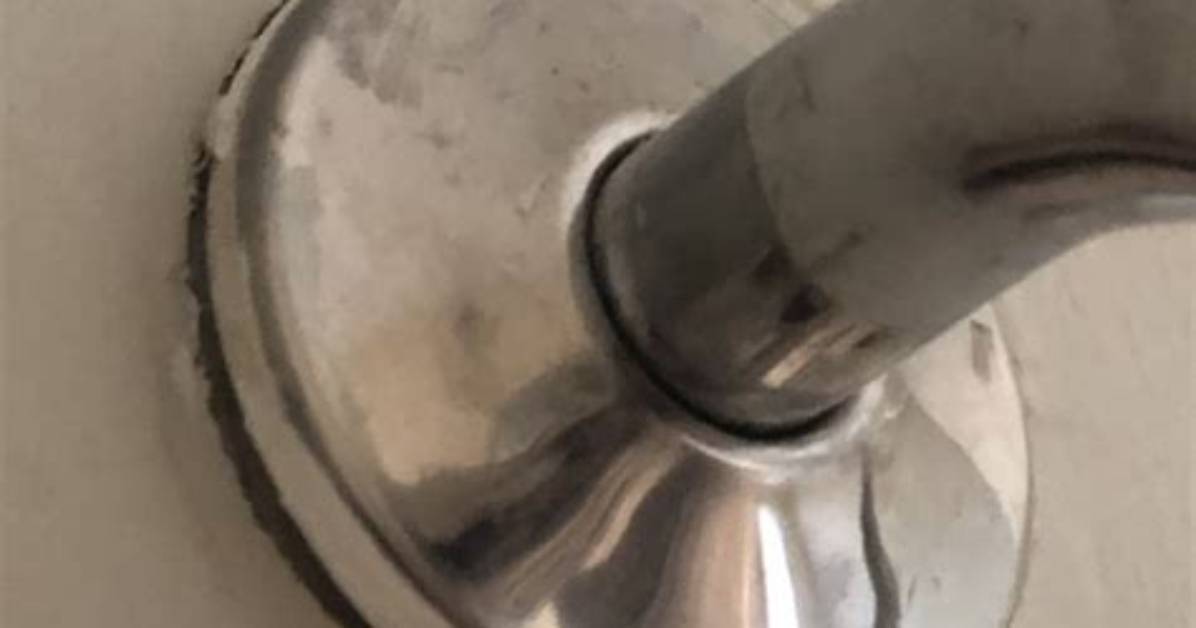 How Do I Fix a Loose Shower Thread?
