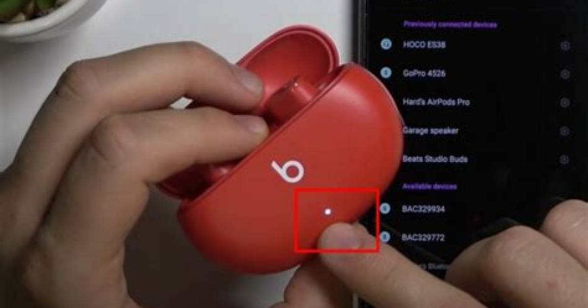 How Do I Fix My Beats X Blinking Red and White?