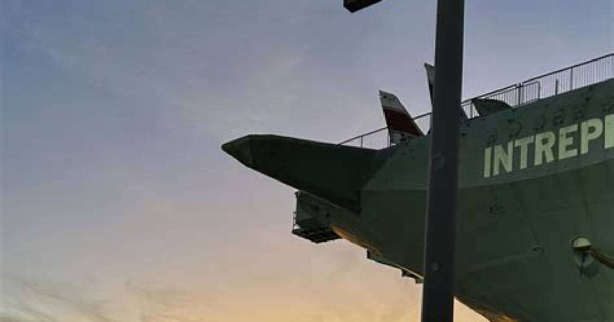 How Do I Get to the Intrepid Museum
