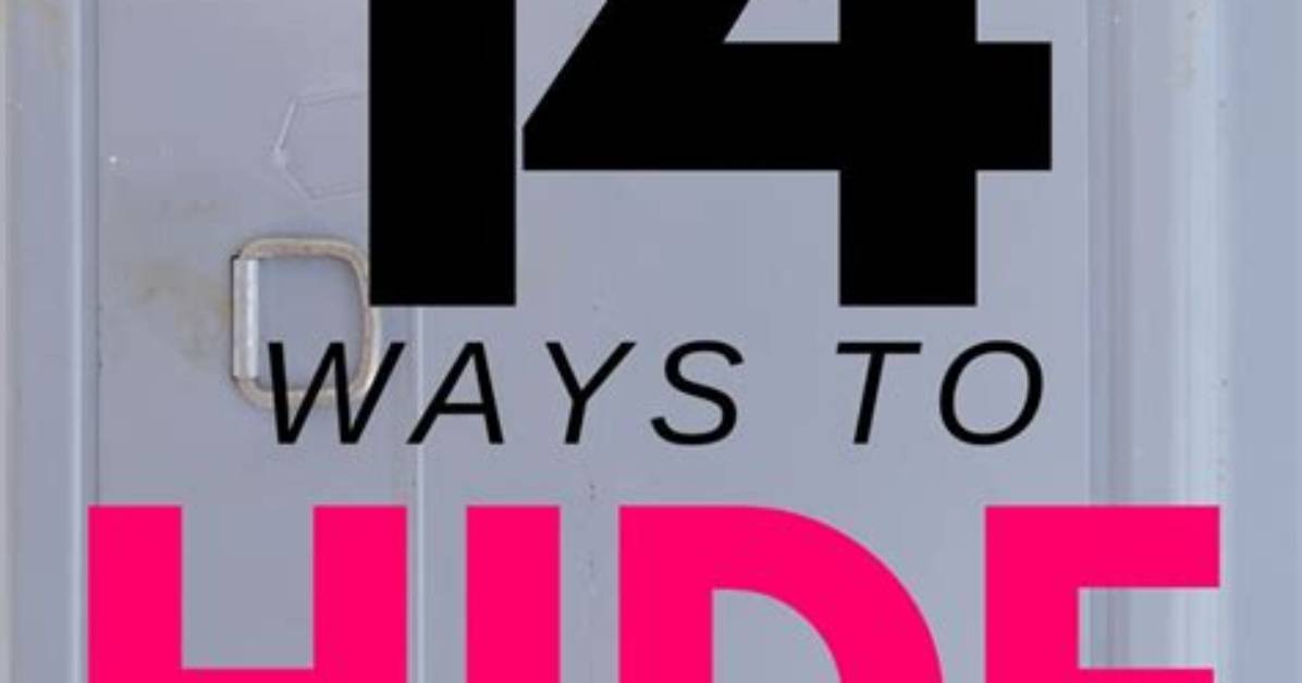 How Do I Hide a Panel in Photoshop?