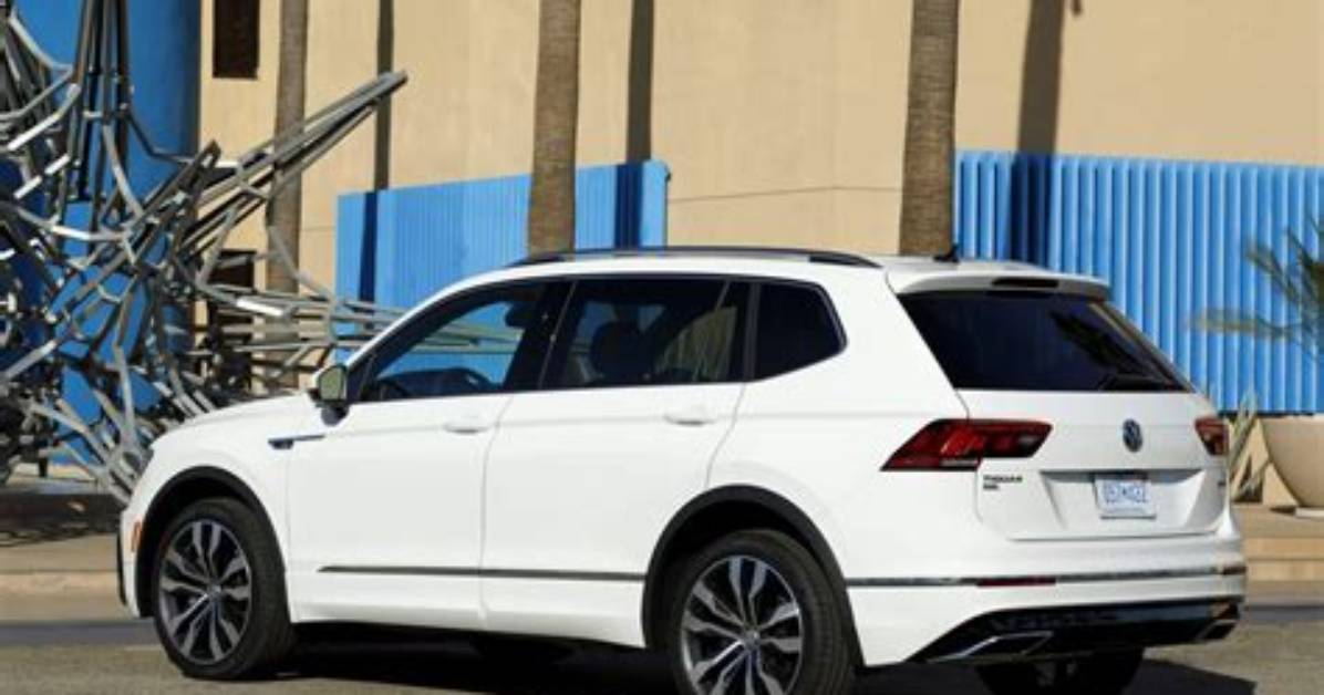How Do I Lock 2018 Vw Tiguan with Engine Running?