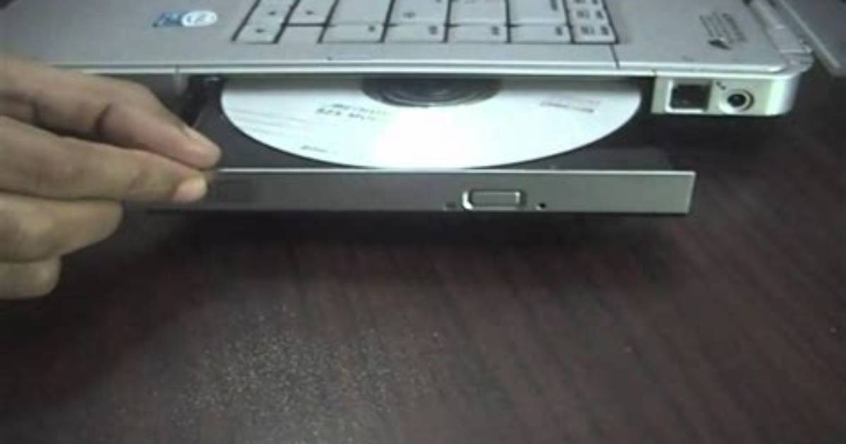 How Do I Open My Cd Drive on Windows 10?