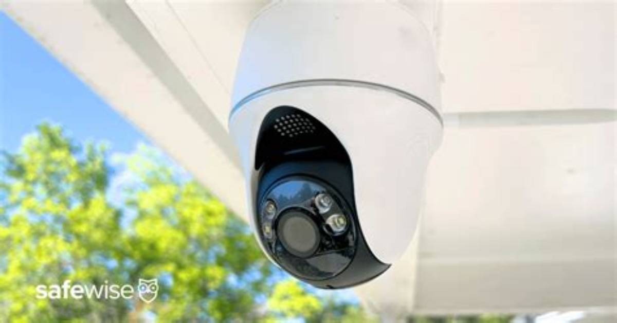 How Do Outdoor Security Cameras Work?