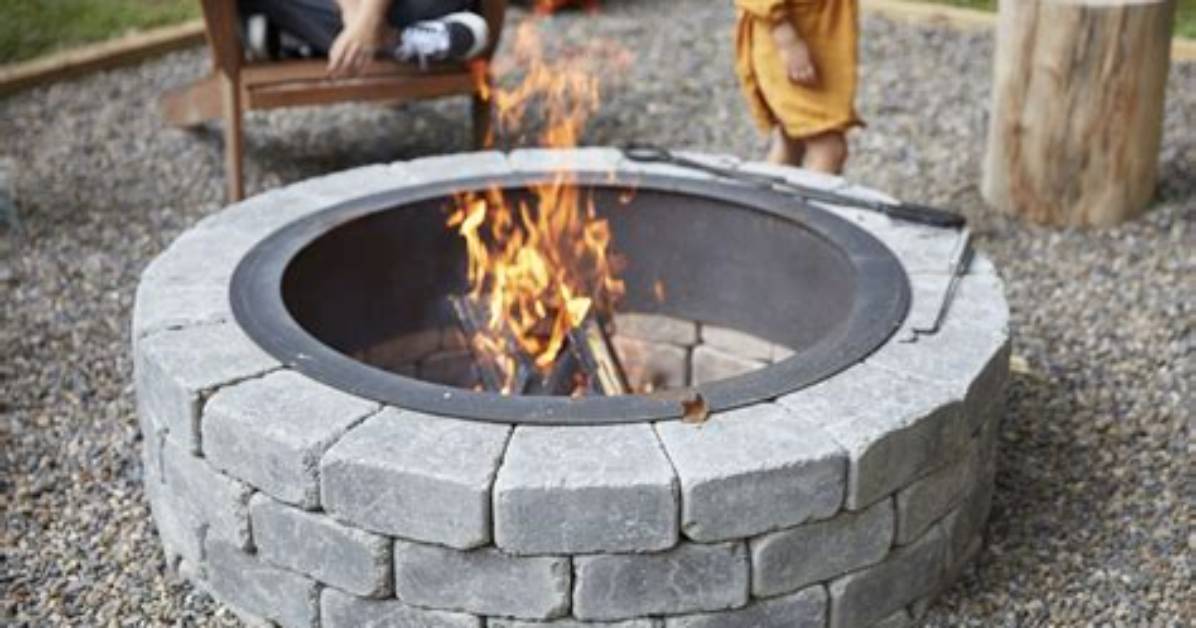 How Do You Build a Fire Pit with Red Bricks