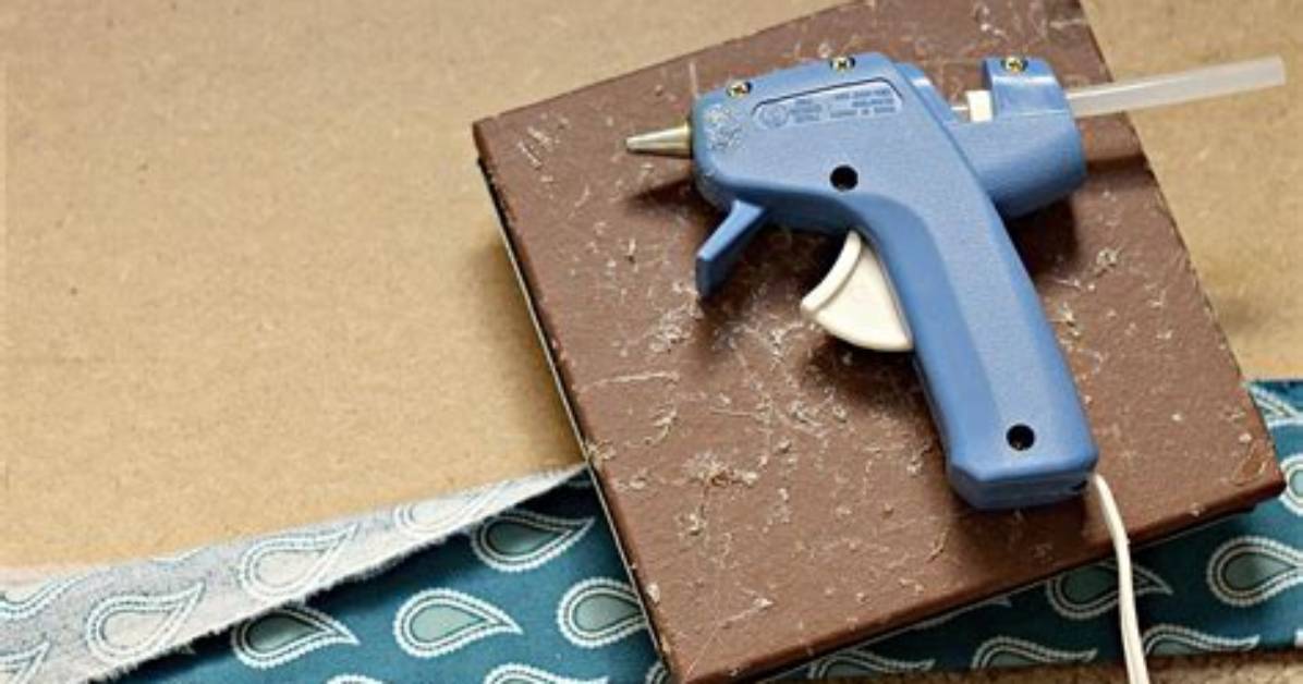 How Do You Glue on Canvas