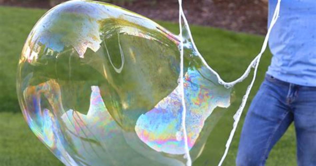 How Do You Make Bubbles with Big Bubbles?