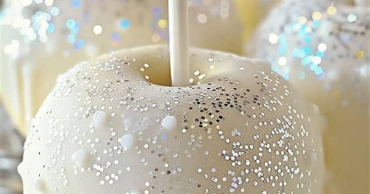 How Do You Make Glam Candy Apples?