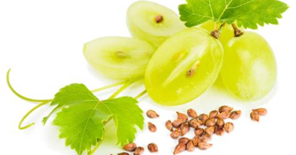 How Do You Remove Seeds from Grapes to Make Jam?