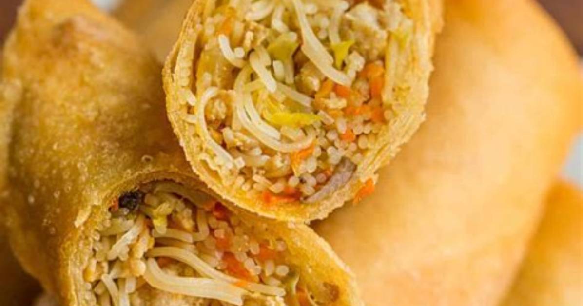 How Do You Roll an Egg Roll Wrapper