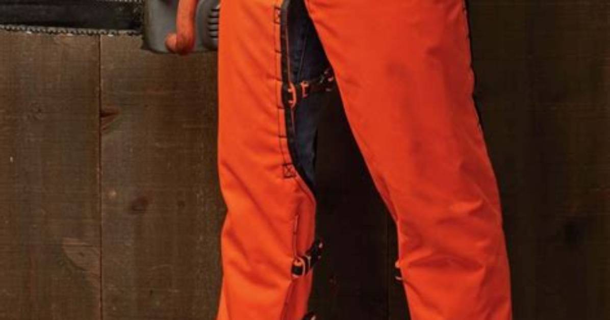 How Do You Size a Chainsaw Chaps