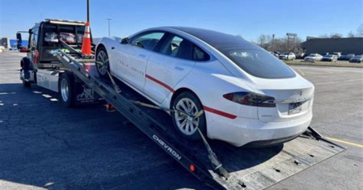 How Do You Tow a Tesla Without a Key?