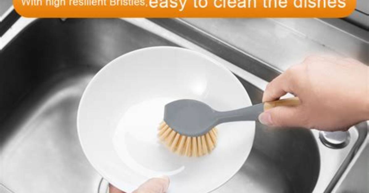 How Do You Use a Dish Brush