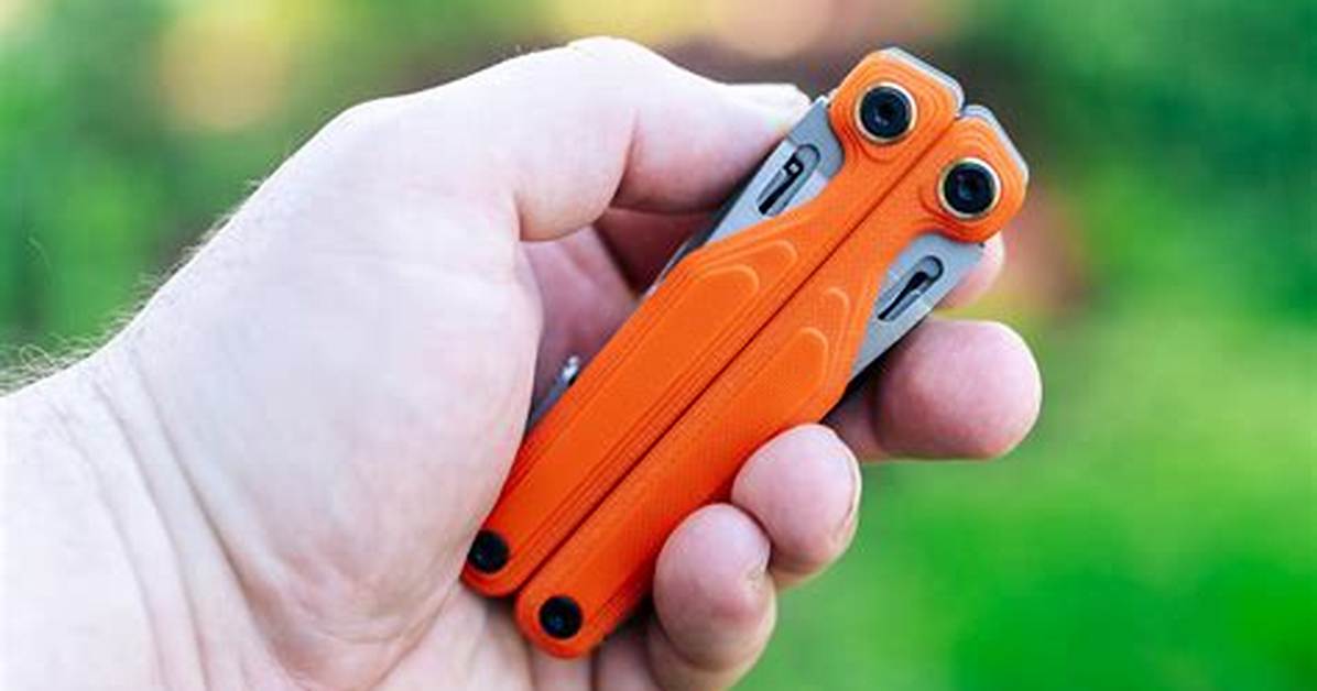 How Do You Use a Multitool?