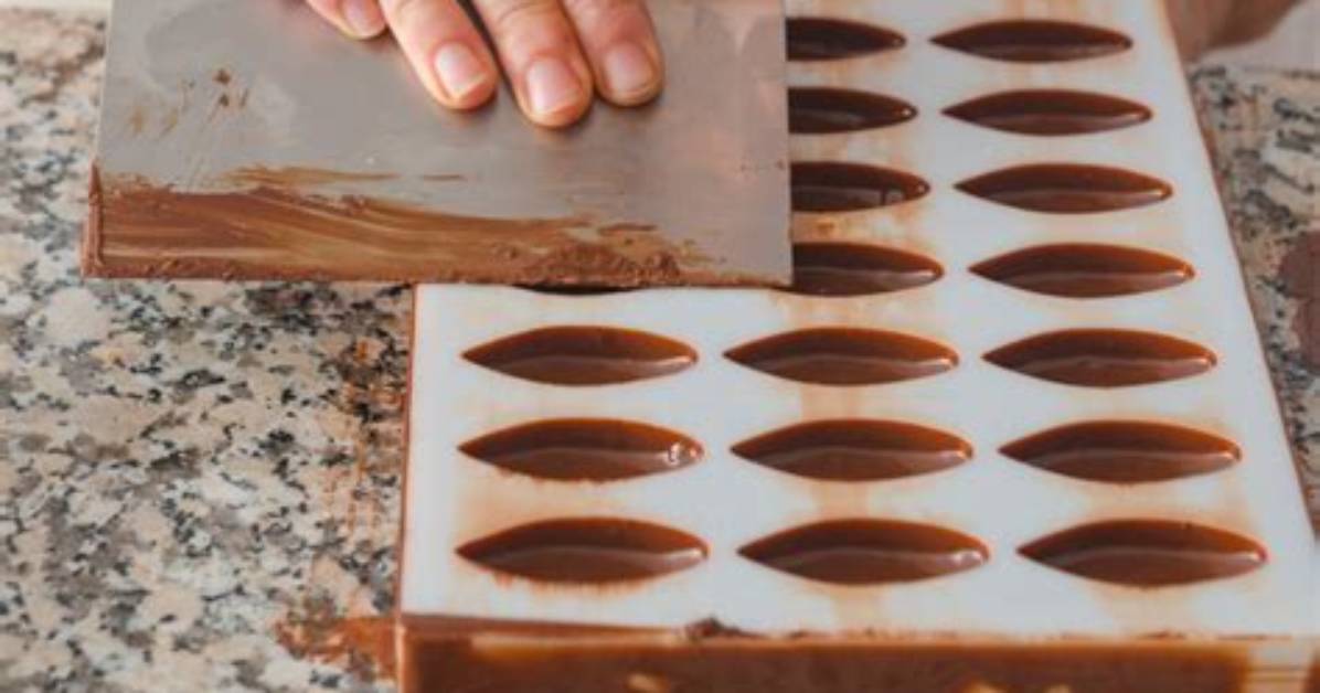 How Do You Use Chocolate Molding