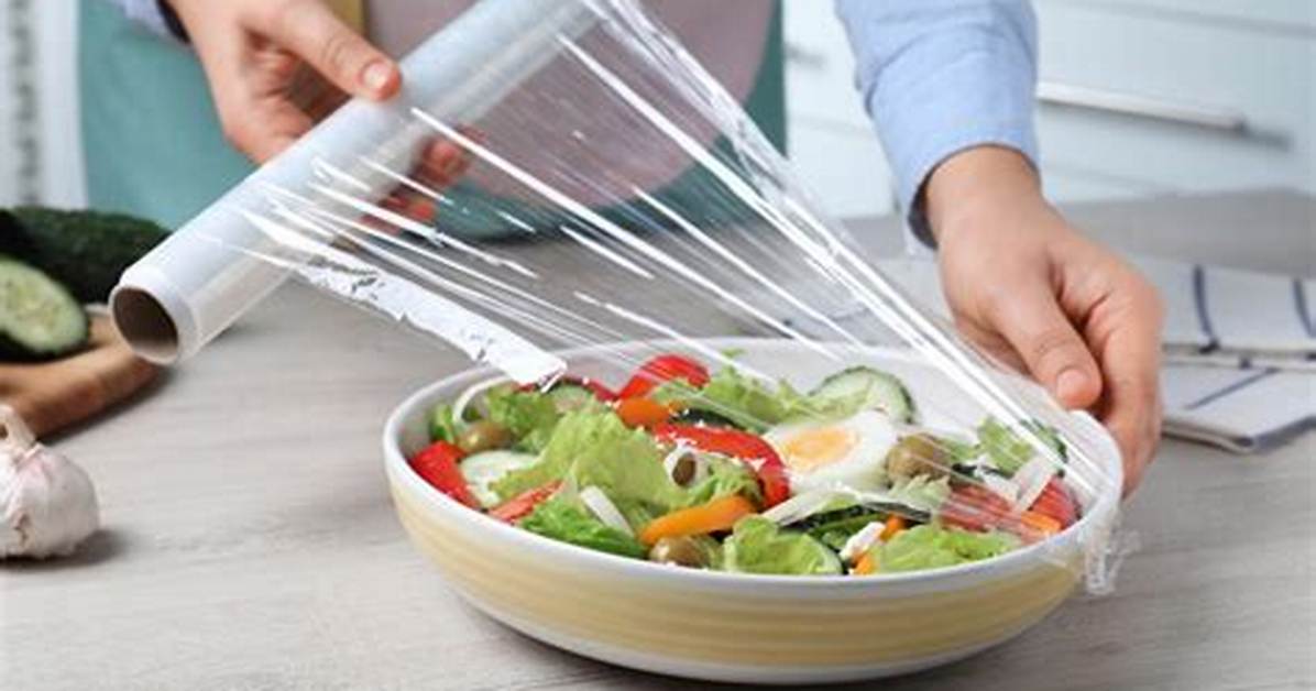 How Do You Use Plastic Wrap for Moving